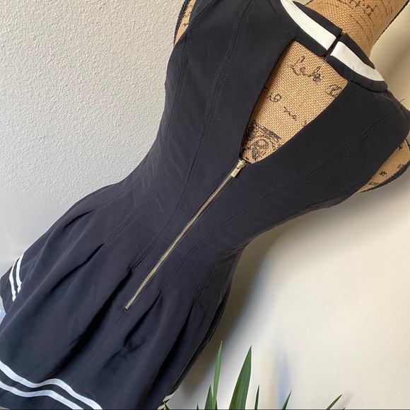 SOLD - Picture 4 of 5